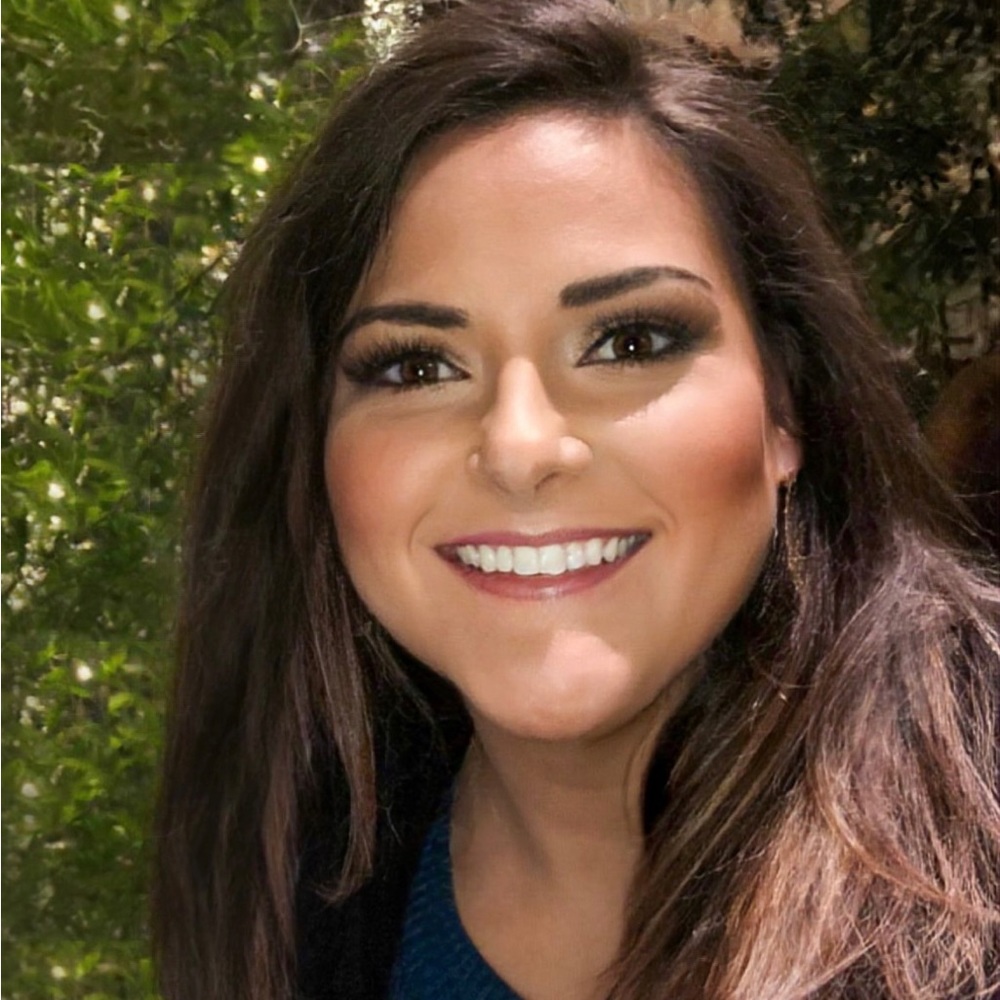 Meet your Posher, Madeline
